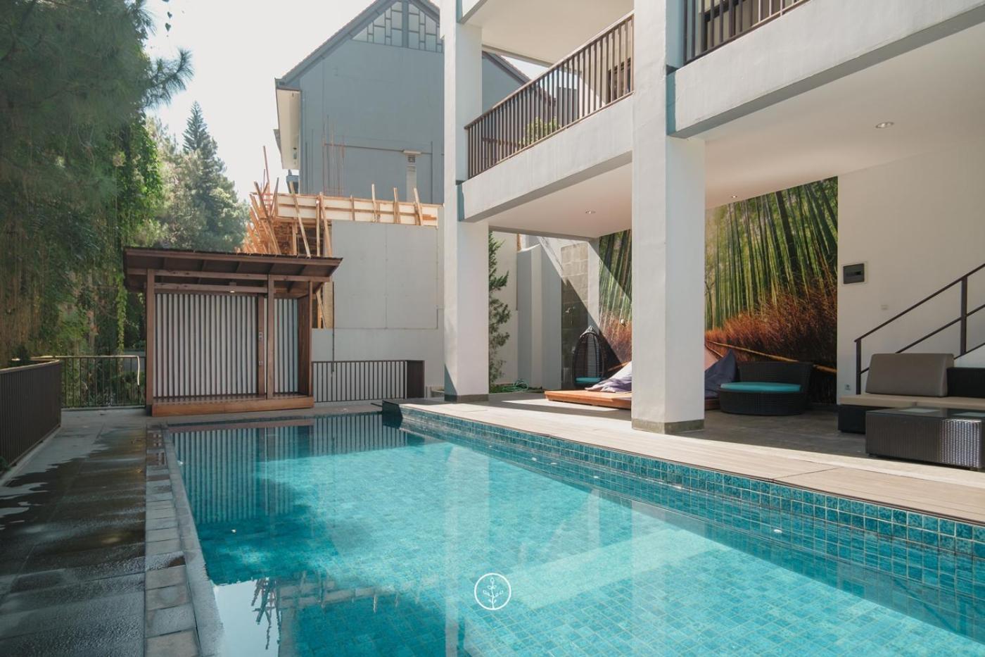 Narwastu Hill View Villa 6 Bedrooms With A Private Swimming Pool Bandung Exterior foto